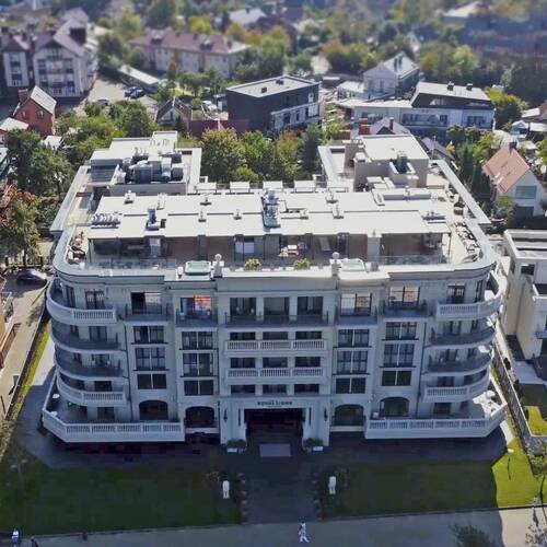 Перголы тентовые Decolife Basic & Pro New, реализовано партнером ООО ''Европейские Солнцезащитные Системы'', г. Зеленоградск,''Grand Hotel Royal Lions''